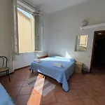 27 Aprile Konukevi